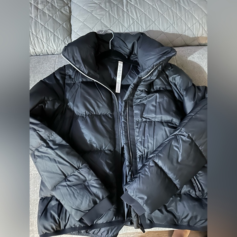 Lululemon Wunder Puff jacket